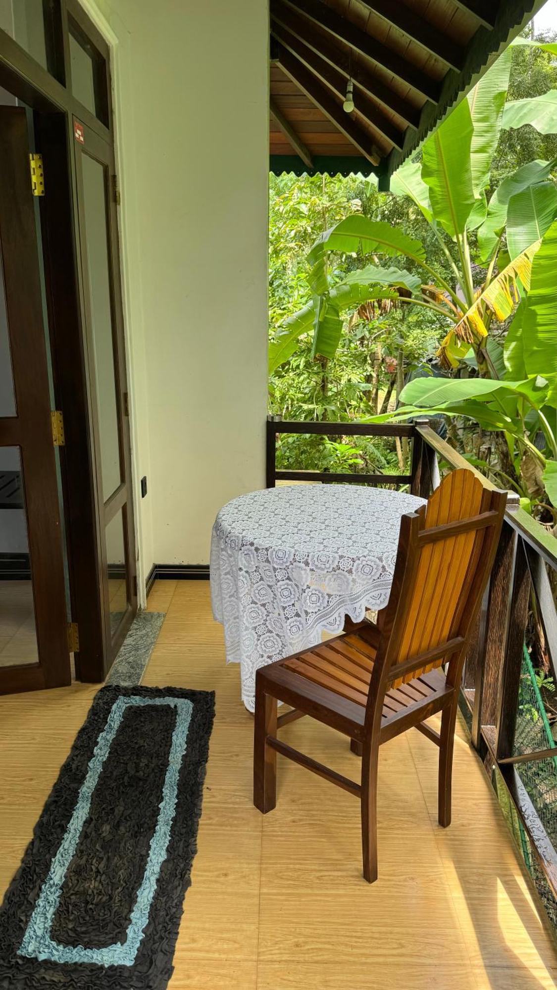 Dosemo Cabana Induruwa Exterior photo